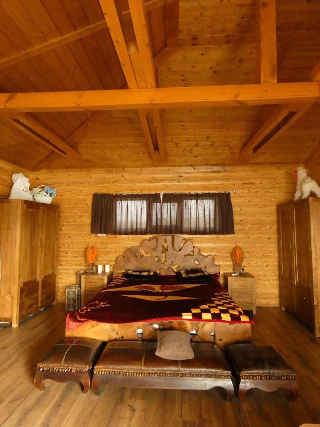 Къща За Гости Ivanyane Exterior foto